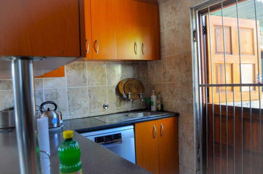 3 Bedroom Property for Sale in Hillcrest Heights Western Cape